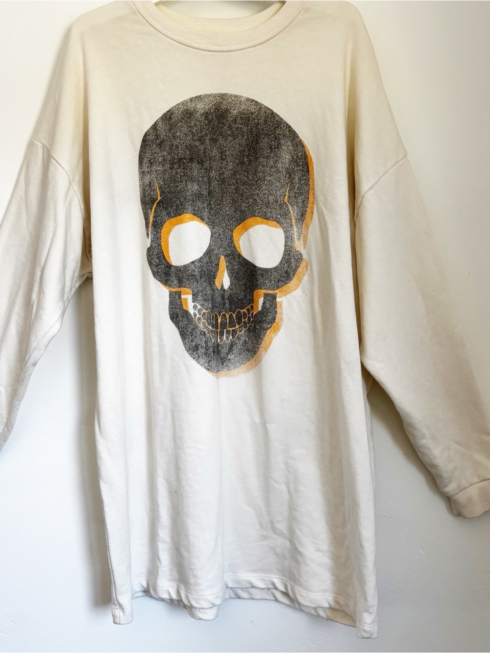 Grayson/Threads Skull Tunic Sweatshirt.